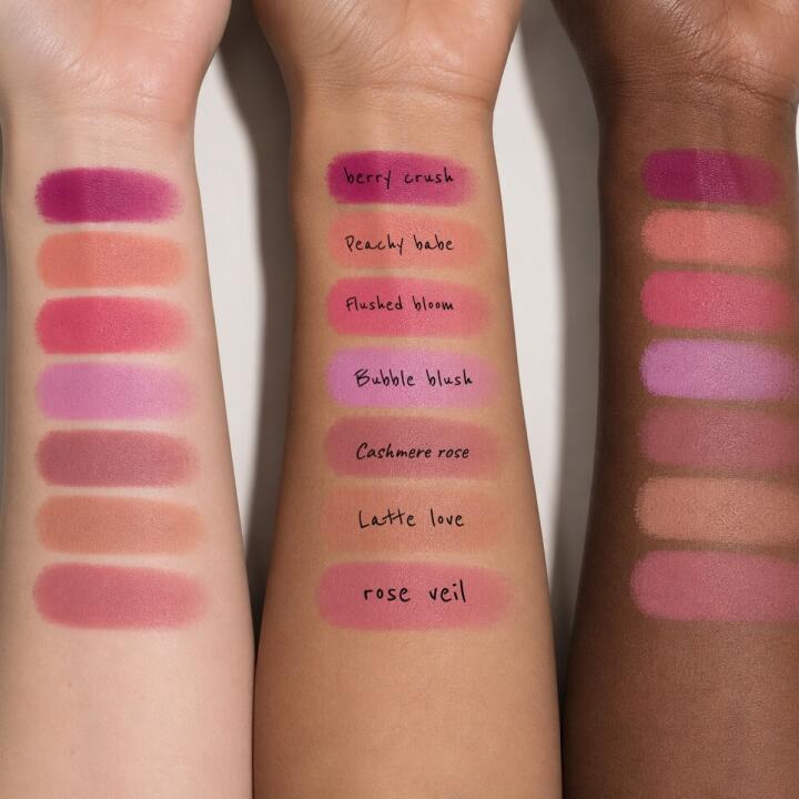 Matte powder blush