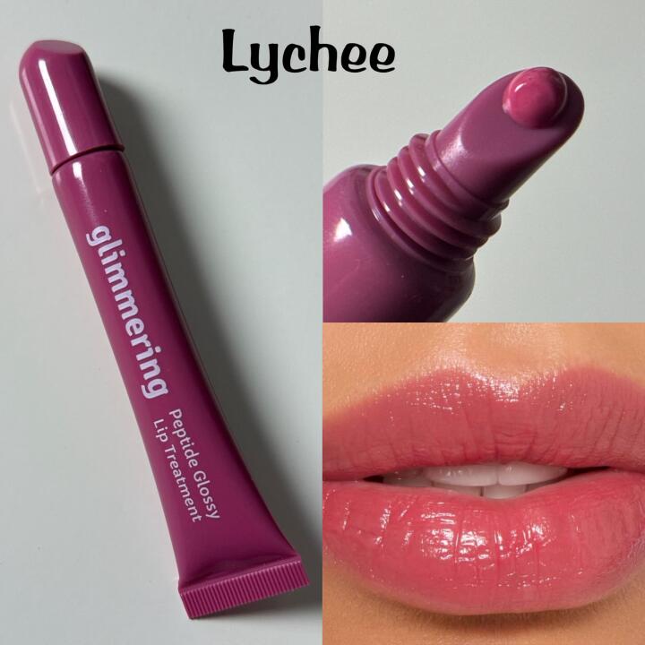 Peptide glossy lip treatment